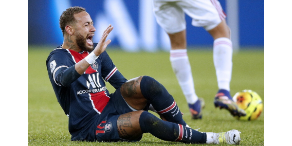 Neymar wurde erneut von Gegnern böswillig verletzt